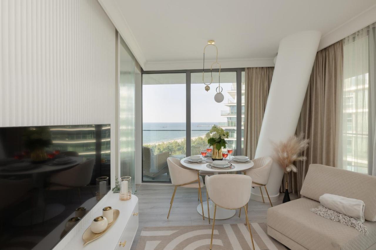 Royallux Apartment Waves Resort & Spa - Sea View From Balcony By Renters Prestige Misdroy Exterior foto