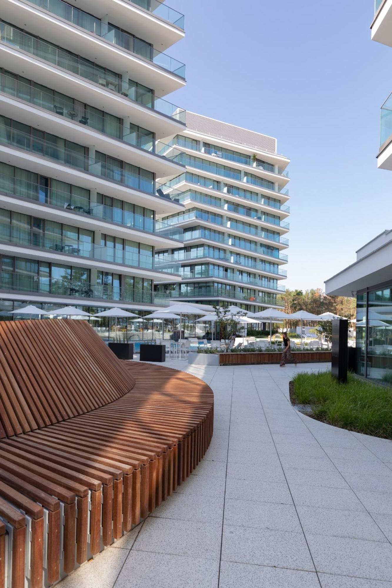 Royallux Apartment Waves Resort & Spa - Sea View From Balcony By Renters Prestige Misdroy Exterior foto